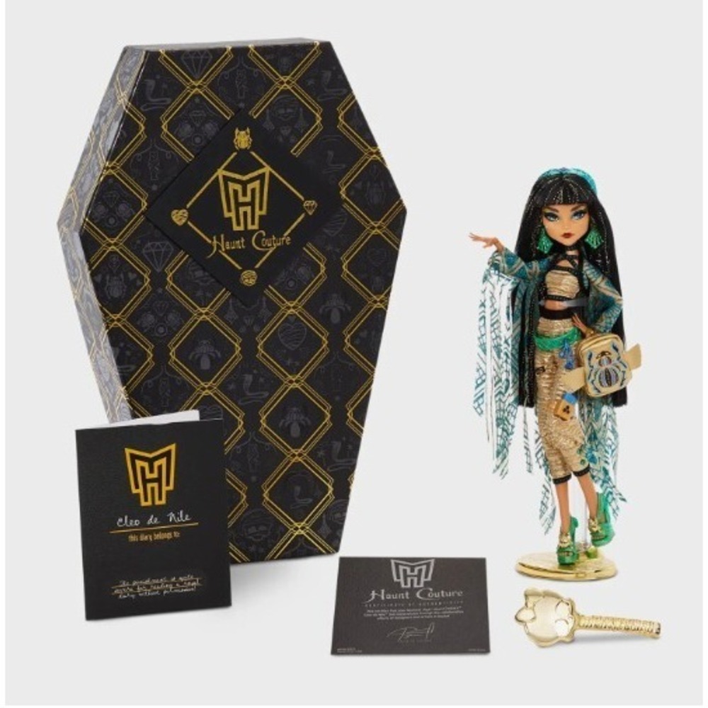New 2022 Mattel Creations Monster High Haunt Couture Cleo de Nile Doll Original